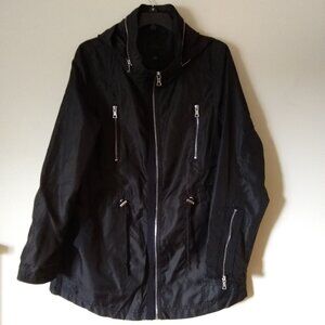 MISS LONDON- BLACK LABEL HOODED LIGHT PARKA. NWOT